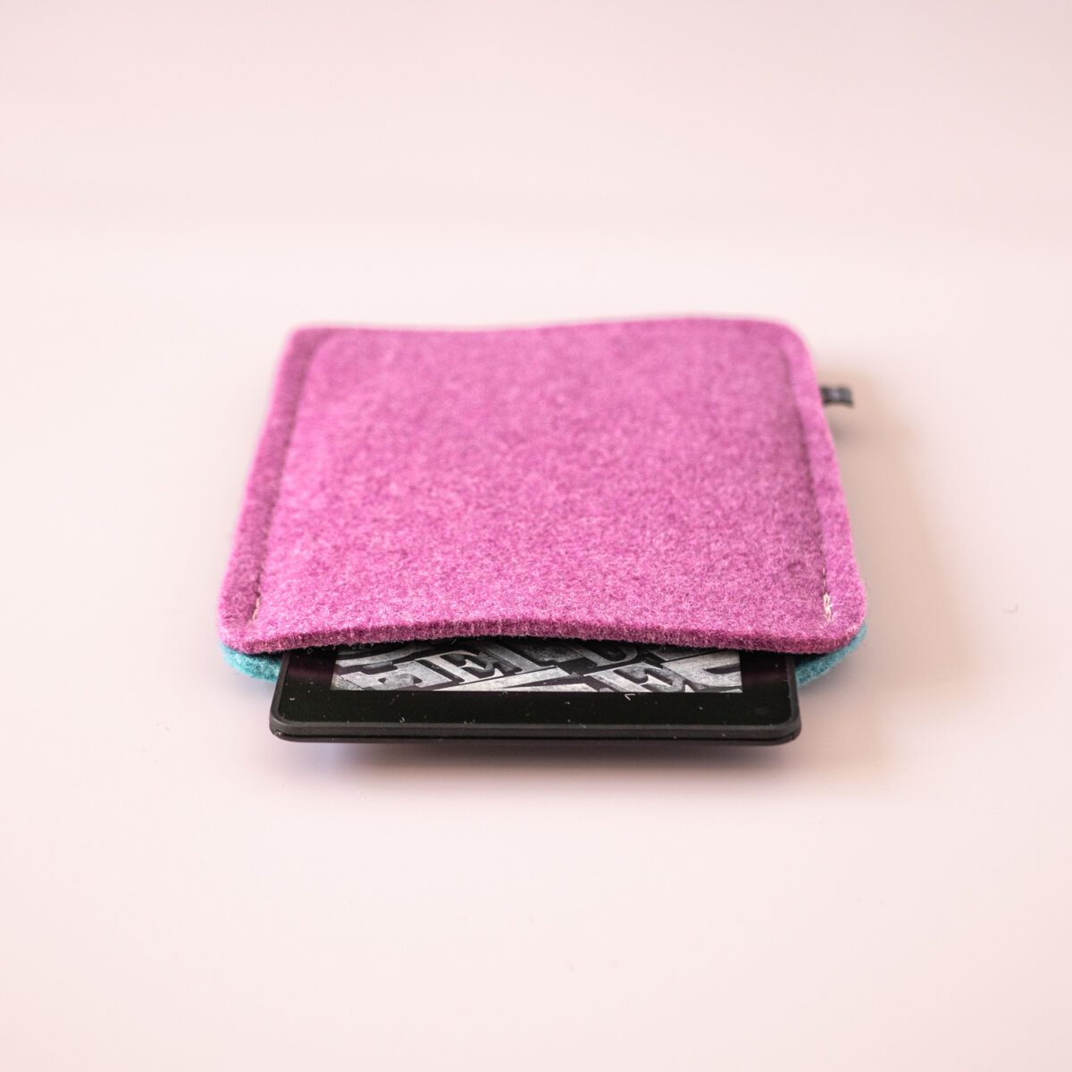 Kindle paperwhite case made of turquoise blue and orchid purple wool felt