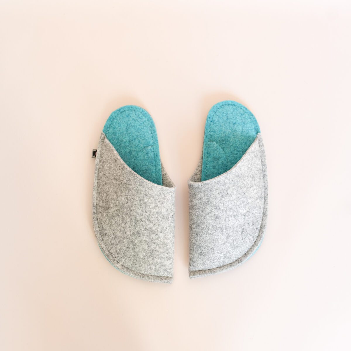 Light gray and turquoise blue wool felt slippers